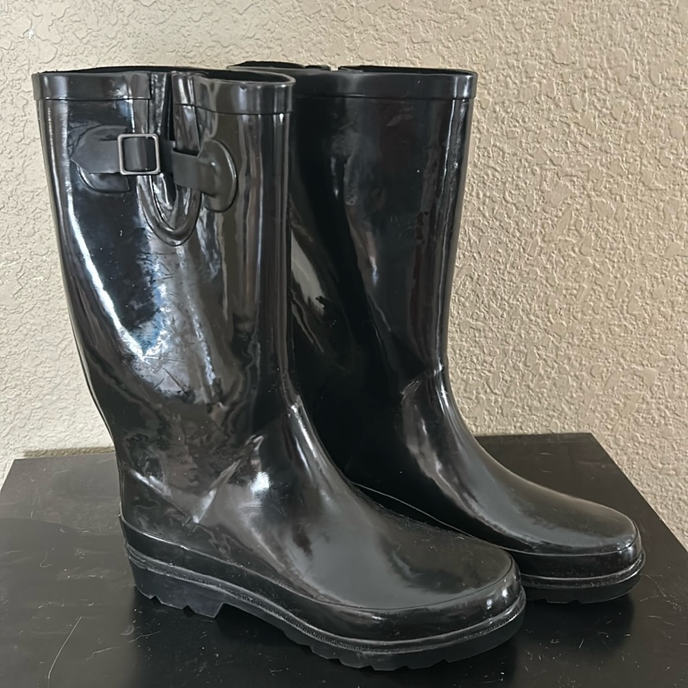 Black Rain Boots Size 8